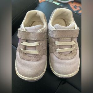 Stride Rite Toddler Size 4.5 Light Purple Sneakers